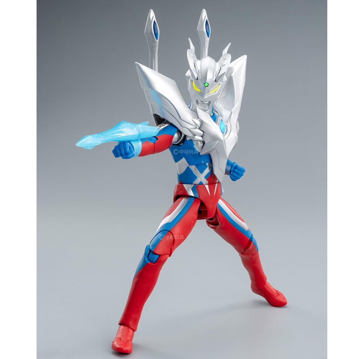 Amazon.co.jp: HiPlay 中動玩具 ZDTOYS 1/10 ウルトラマンゼロ